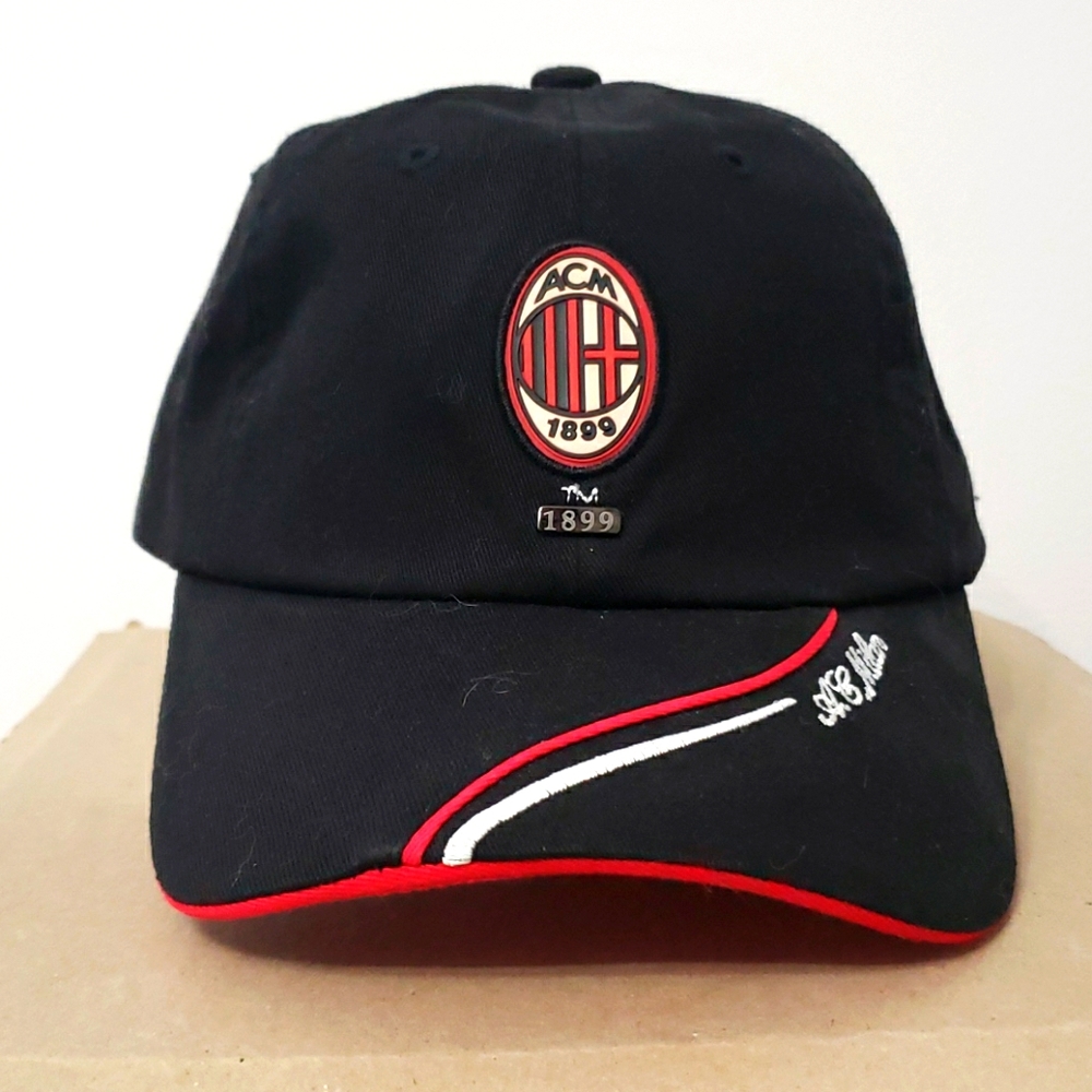 AC Milan hat